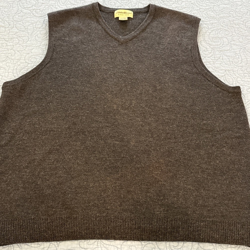 Eddie Bauer Mens XL Gray Wool V-neck Sweater Vest Vintage Made in‎ Australia